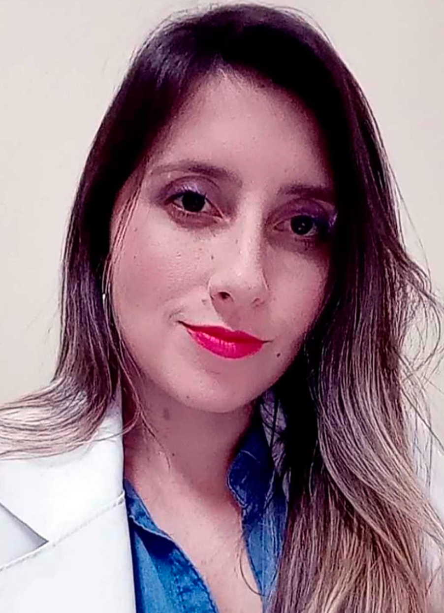 Daniele Oliveira Carneiro