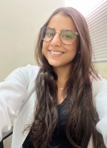 Ana Carolina Oliveira Silva